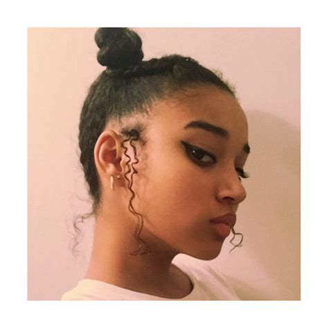 Amandla Stenberg | Hair goals, Cool hairstyles, Funky hairstyles