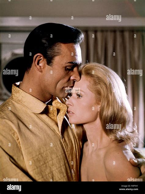 Sean Connery and Tippi Hedren / Marnie / 1964 directed by Alfred ...