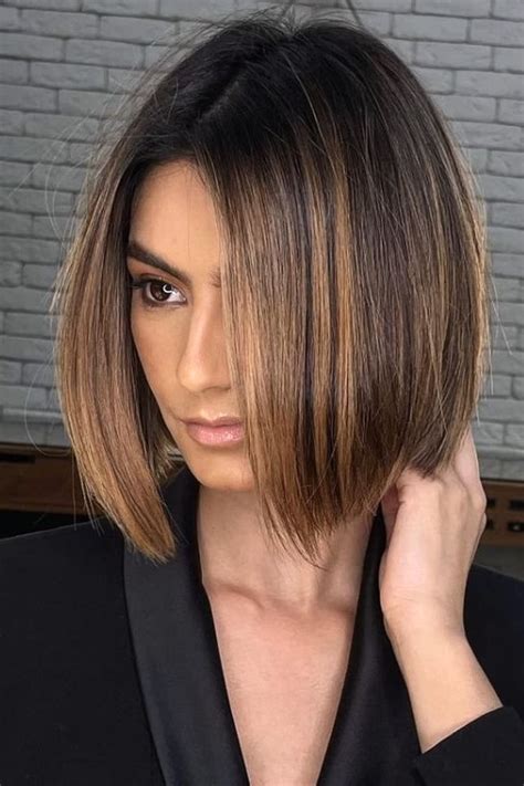 40 Chic and Modern Short Bob Haircuts That Will Flatter You - Your ...