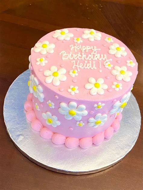 pink daisy cake daisy cakes cute birthday cakes pretty birthday cakes