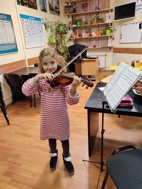 Violin lessons are helping students improve their cognitive skills 28