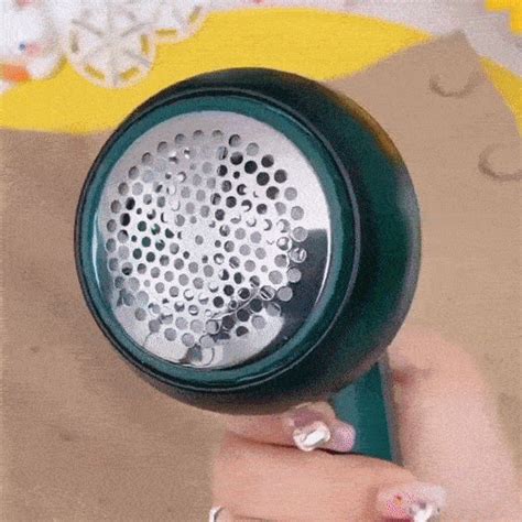Mechanical Lint Remover | Revive Your Clothes & Make Them Look Brand ...