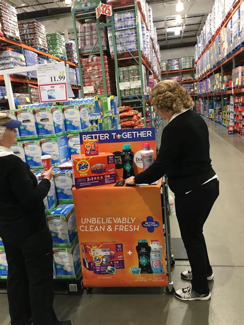 Costco is getting more creative with their samples : r/pics