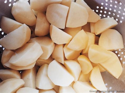 Lebanese Beef and Potato Stew | THE COZY HOME CHRONICLES