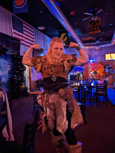 went out as a Viking to a bar crawl last night. made out with many