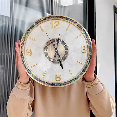 Kairos Clock - YouTube
