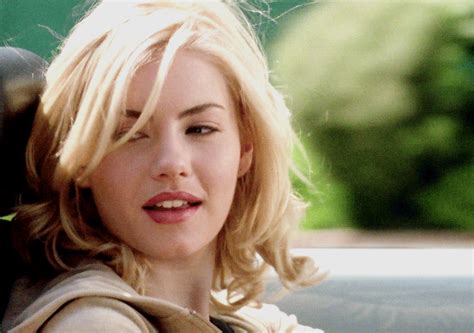 Elisha Cuthbert in "The Girl Next Door" : r/VindictaRateCelebs