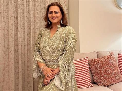 meet bigg boss  contestant shilpa shirodkar