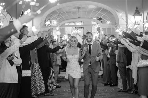 Lowndes Grove Spring Wedding - Ava Moore Photography