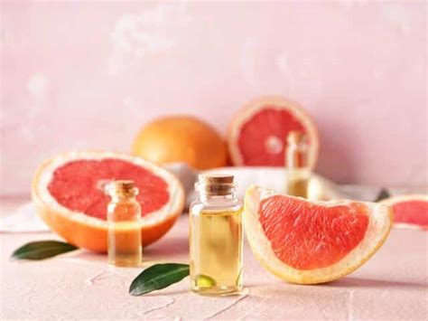 Grapefruit benefits, a refreshing power-fruit loaded with vitamins,