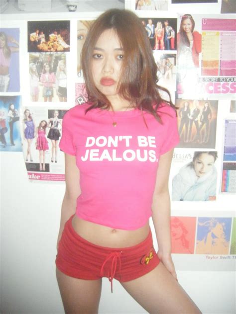 Lucy Chan (@lucyychann) • Instagram photos and videos