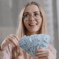 Елена Чурикова - обучение заработку на маркетплейсах