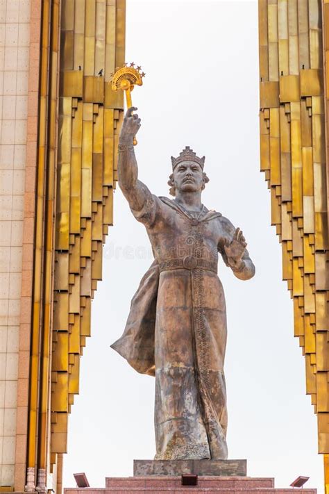 Statue of Ismoili Somoni in Dousti Square Editorial Photo - Image of ...