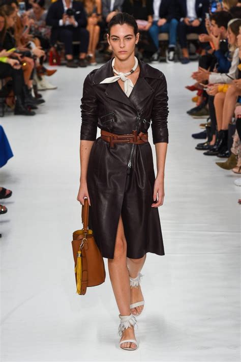 Показ Tod's смотри здесь!