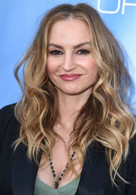 Former East Hampton home of Drea de Matteo asks $5.99M | New York Post