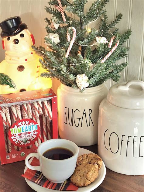 The Busy Mom’s Christmas Cookies and Sweet Treats Guide | At Home with