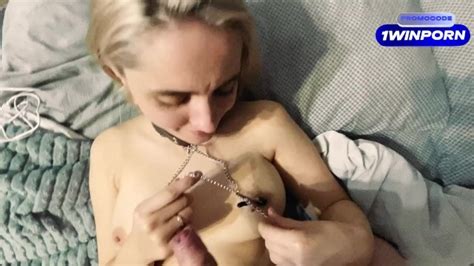 Соски в тиски С разговорами, легкий БДСМ и игрушки Часть 2 - Pornhub.com