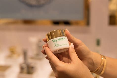 Valmont Cosmetic — Mademoiselle Jules