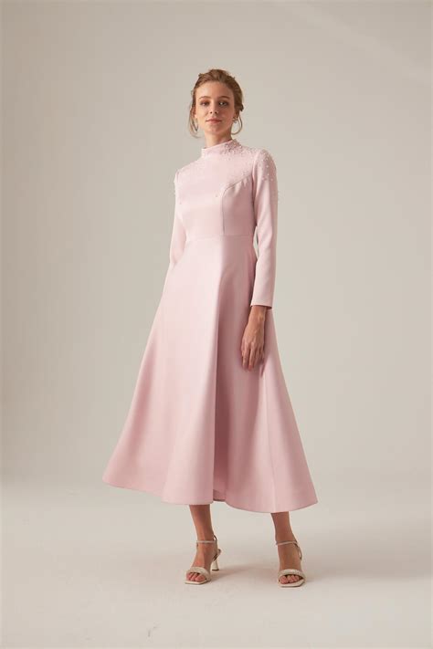 Tiena Pembe