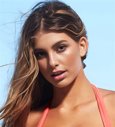 Camila Morrone (Actress) Biography, Height, Weight, Videos, Wikipedia