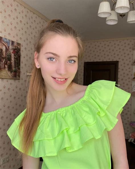 Picture of Anna Gloss