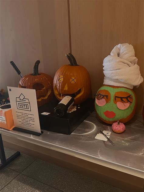 AC Hotel By Marriott Bethesda Downtown | Bethesda MD