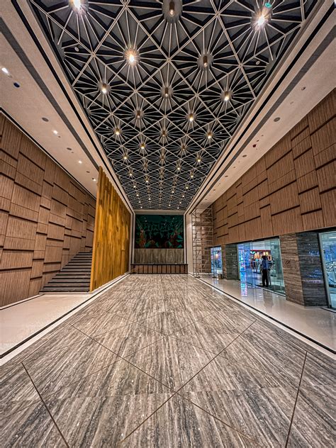 People are gathering for the 12 30 event in the city square 9