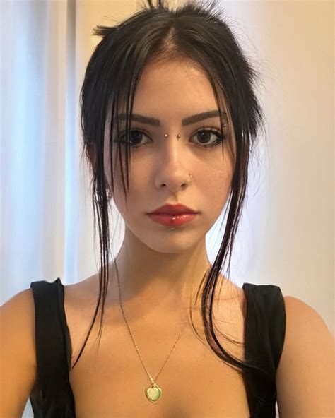 yasmim | 🇦🇷 | Instagram