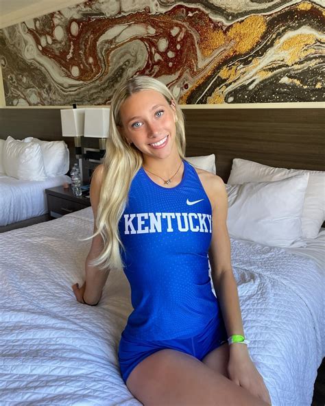 Las Atletas Mas Bellas | Ava Alexander es una atleta estadounidense