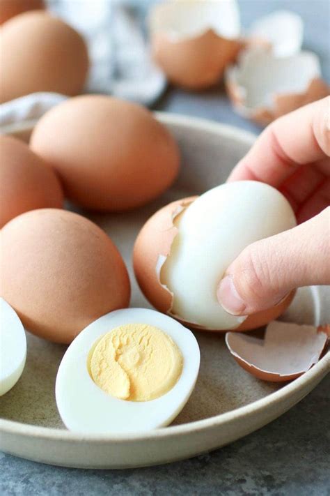 How to Make Easy Peel Hard Boiled Eggs - The Real Food Dietitians