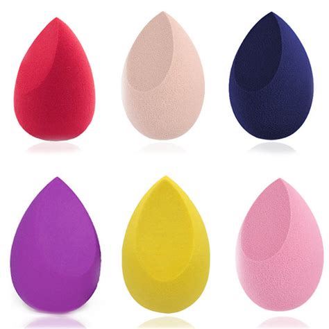 diagonally cut heart shaped powder puff belowfive shop