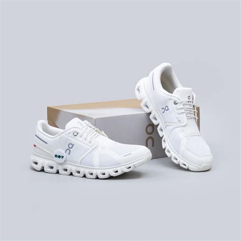 ON Cloud 6 Triple All White - 807GARAGE