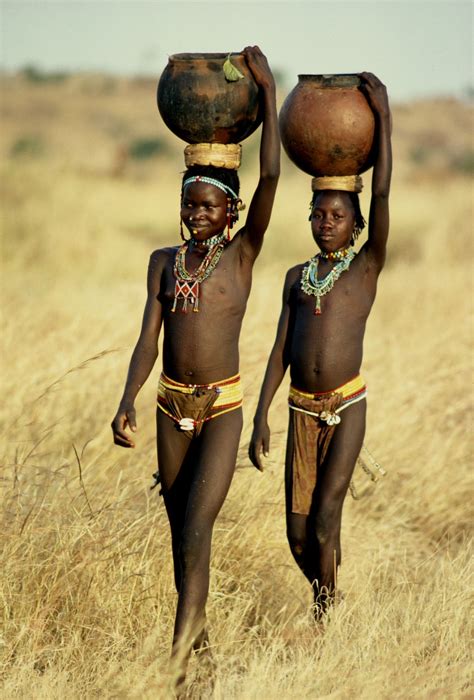 Africa | "The Nuba. Nuba Mountains, Sudan" | ©Kazuyohi Nomachi