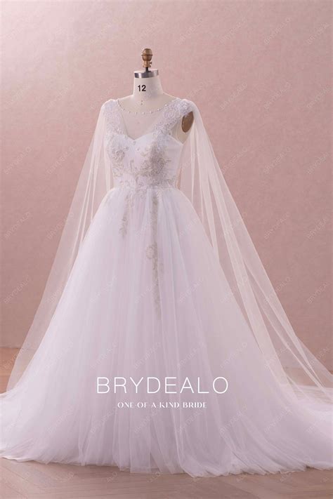 Designer Watteau Train Illusion Neck Lace Tulle Wedding Gown