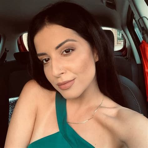 Ζωή Φιωτοδημητράκη (@zoe.fi_) • Threads, Say more
