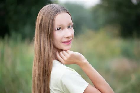 Beautiful 123rf girl Stock Photos, Royalty Free Beautiful 123rf girl ...