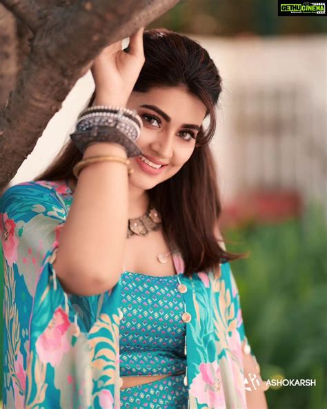 sneha instagram dont wait   perfect moment   moment