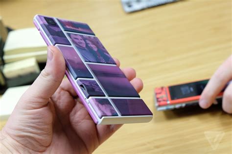 Коммерческая версия модульного смартфона Project Ara от Google поступит ...
