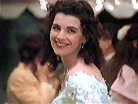 Er Carol Wedding