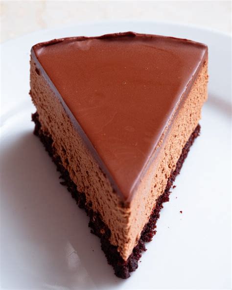 Vegan Chocolate Mousse Cake - School Night Vegan