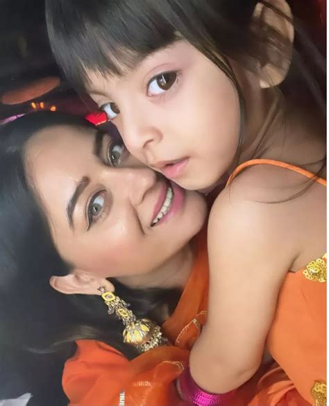telly couple mahhi vij  jay bhanushali met  foster kids