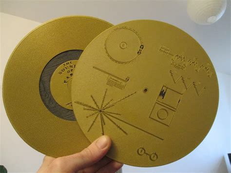 Voyager 1 Disk Schematic