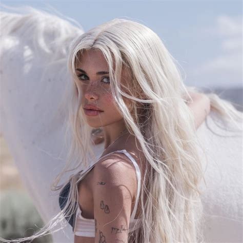 Nessa Orlova - Pure Seduction - Exclusive Access