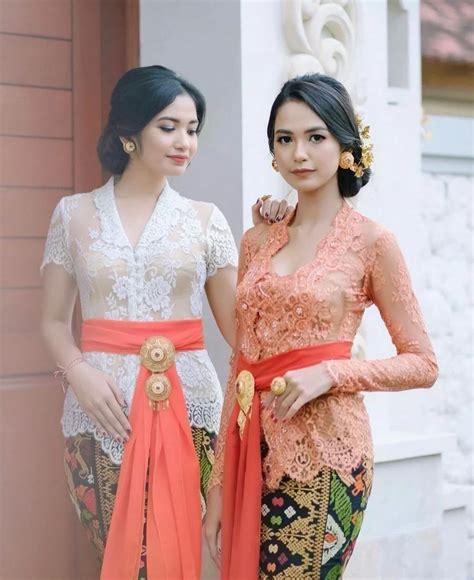 kebaya jawa tradisional