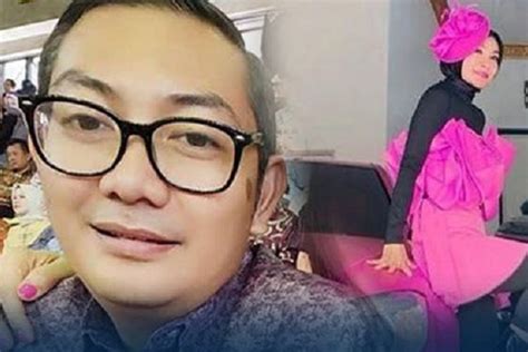 sosok esha rahmansah  istri pamer harta kekayaan  twitter