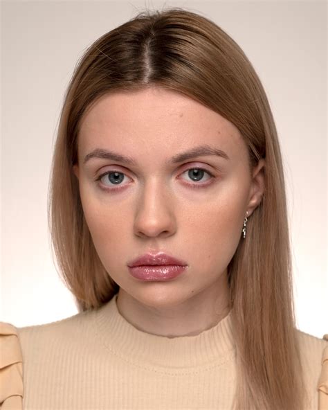 Как замаскировать синячки под глазами минеральной косметикой | KM Cosmetics