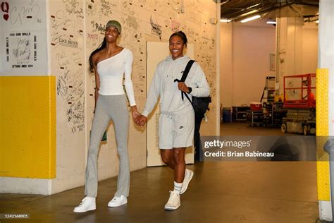 DeWanna Bonner of the Connecticut Sun and Alyssa Thomas arrive to the ...