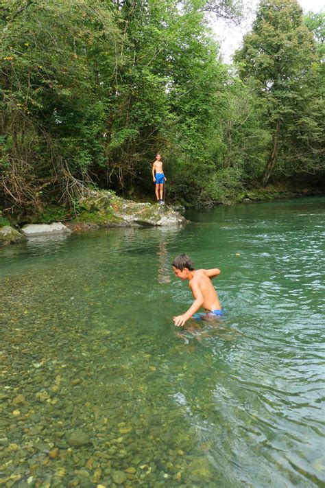 medley baignade le voyage aux pyrenees