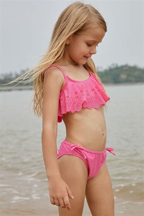 Pink Overlay Set Hollow-out Ruffles Girls Bikini | Maillot de bain ...