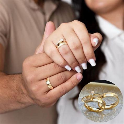 Aliança Banhada A Ouro Vale A Pena - Par de Alianças Banhada a Ouro 18k 4 mm Aliança de Casamento - Star ...